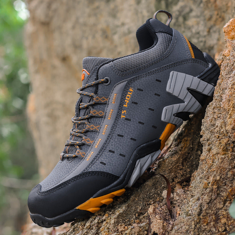 Unisex Outdoor Leather Non-Slip Hiking Shoes