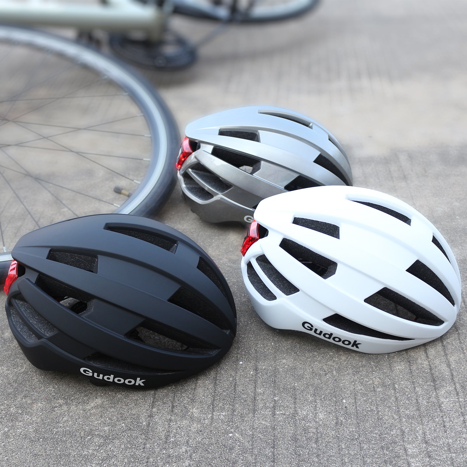 LED Bicycle Helmet with Ventilation – Unisex